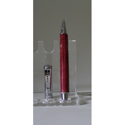 Design stylo frêne teinté rouge