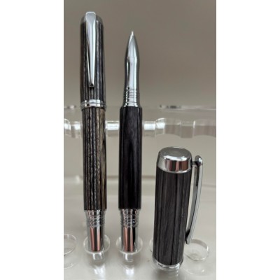 Wilfred stylo en frêne teint gris