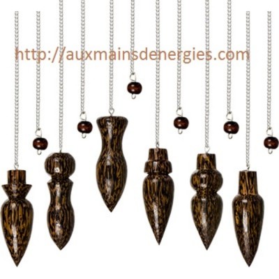 PENDULE EN BOIS DE NOIX DE COCO  (ASSORTIS) 