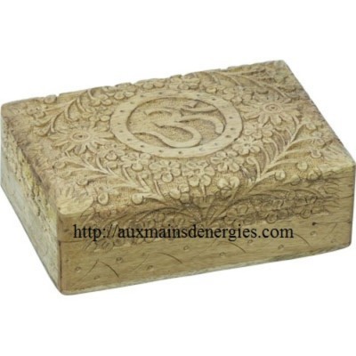 COFFRE EN BOIS SCULPTE - SYMBOLE D'OM...