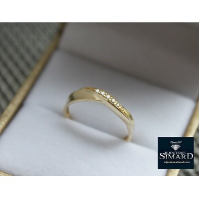 Bague 10 k cz