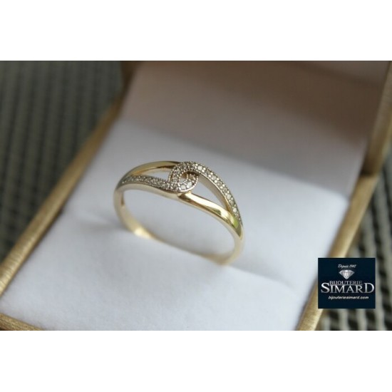 Bague 10 k cz