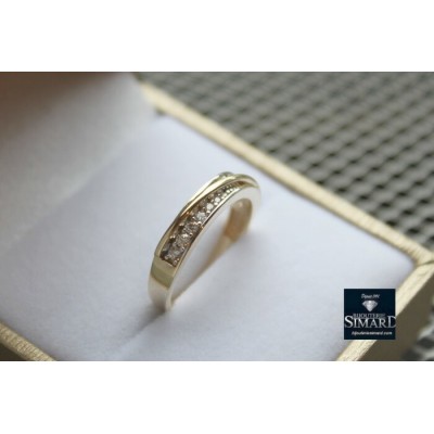 Bague 10 k cz