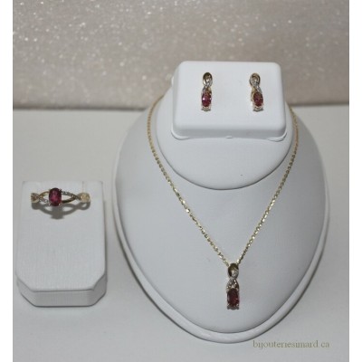 Pendentif, boucles d'oreilles et bague en or 10 k...