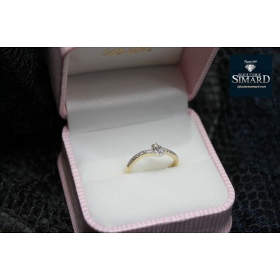 Bague à diamants 