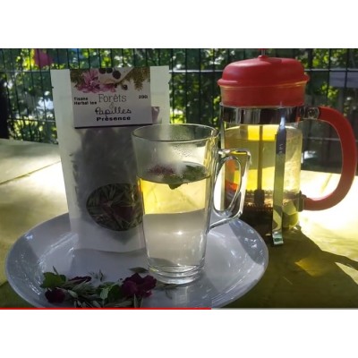 La Sainte Paix  (Tisane à base d'avoine fleurie, de mélisse et de roses sauvages)