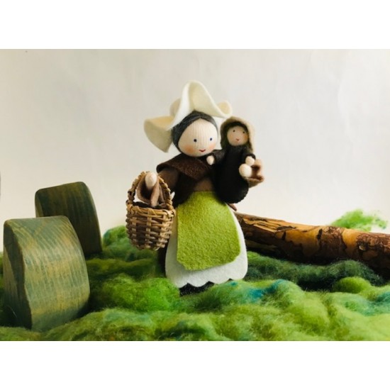 Figurine Grand-mère Terre