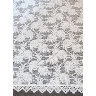 DENTELLE avec finition macramé - 40% viscose 60%...