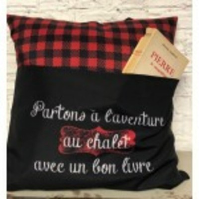 COUSSIN DE LECTURE PARTONS À L'AVENTURE