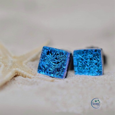 Boucles d'oreilles puces en verre dichroïque  
