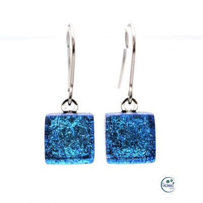 Boucles d'oreilles pendantes en verre dichroïque 