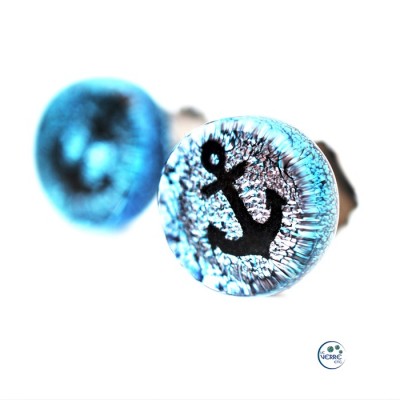 Boucles d'oreille en verre dichroïque (ancre gravée) 