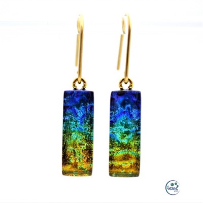 Boucles d'oreilles pendantes en verre dichroïque 