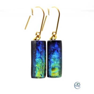 Boucles d'oreilles pendantes en verre dichroïque 