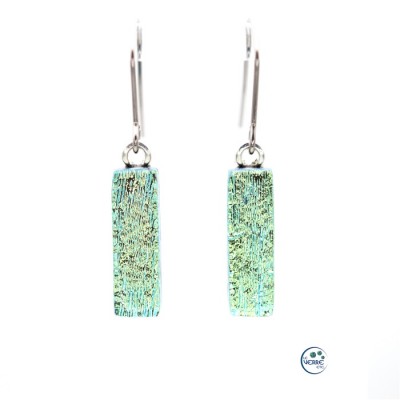 Boucles d'oreilles pendantes en verre dichroïque 