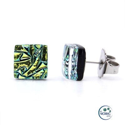 Boucles d'oreilles en verre vert-doré