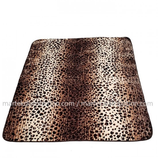 Couverture Motif Léopard en peluche