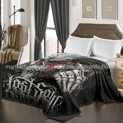 Couverture ÂME PERDUE en peluche