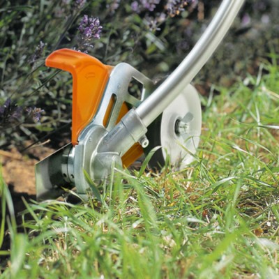 Stihl KombiSystème FCB-KM outil coupe-bordure...
