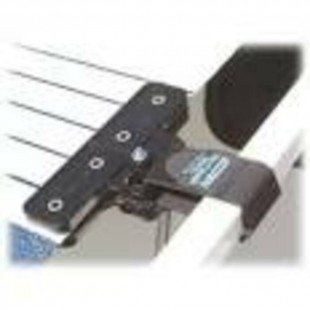 Pince protectrice d'auvent
