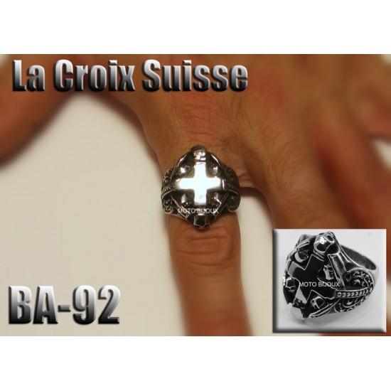 Ba-092, Bague tête de mort La Croix Suisse acier...