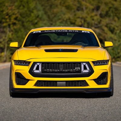 RTR Grille du haut avec Lumiere au DEL 2024+...