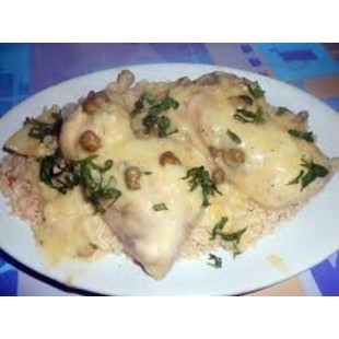 Sole sauce blanche aux olives avec riz à...