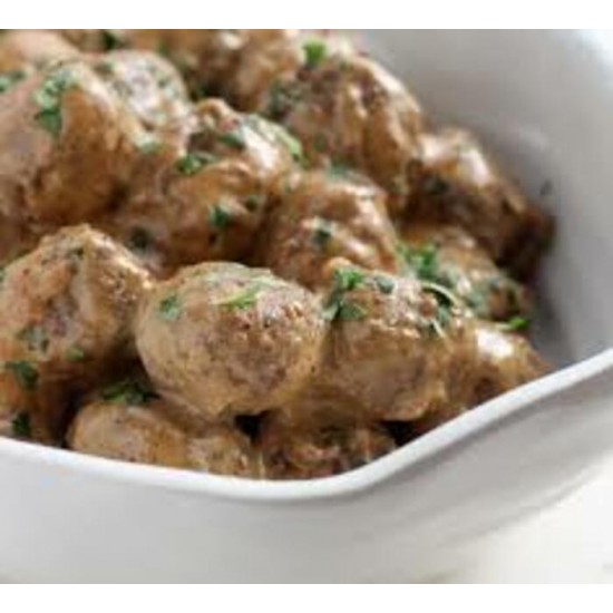 Boulettes de veau crémeuses sur pâtes