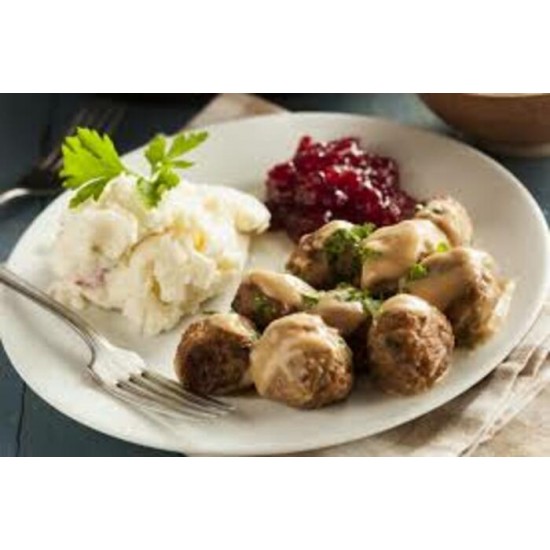 Ragoût de boulettes avec purée de pommes de terre