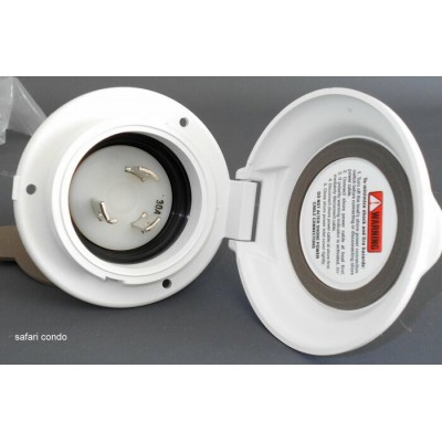 Prise ronde 30 AMP male