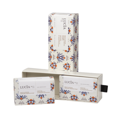 Ensemble cadeau Lucia N°11 Savons au lotus bleu...