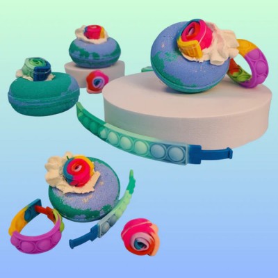 Bombe de bain avec surprise, Beigne pop it