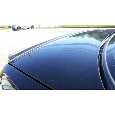 Aileron universel auto collant noir