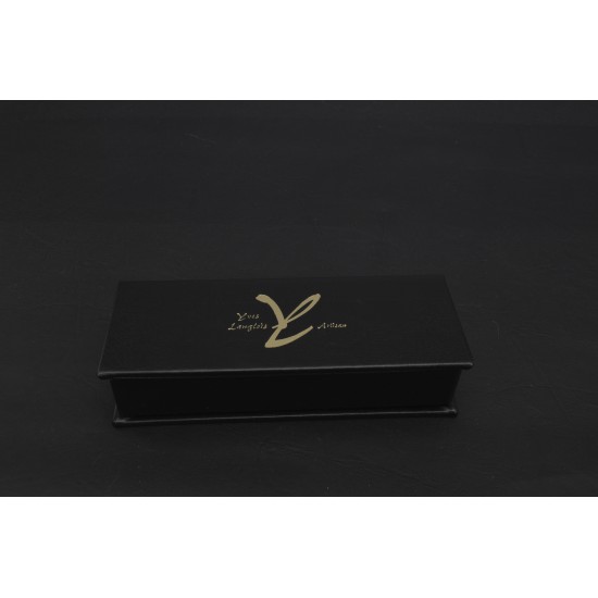Coffre à stylo en cuir