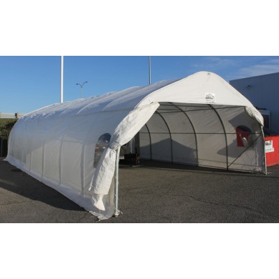 Abri d'auto 20' x 35'