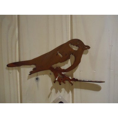 Oiseau en fer