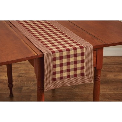 Chemin de table en tissu à carreaux