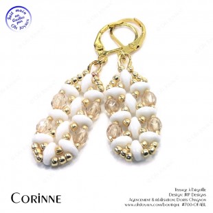 Boucles d'oreilles Corinne en blanc et doré