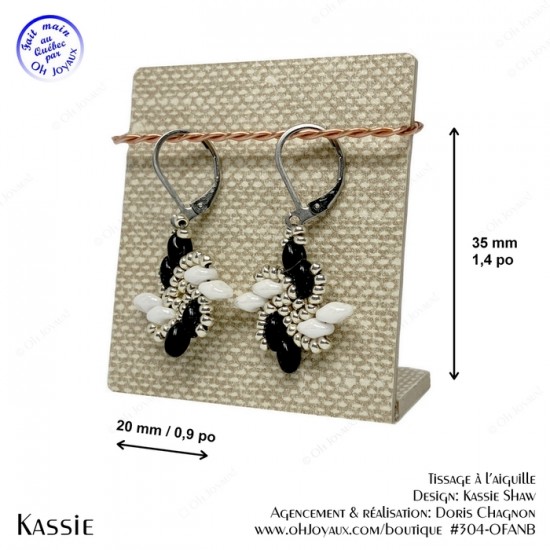 Boucles d'oreilles Kassie en noir, blanc et argenté