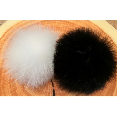 Duo de gros pompons en renard - blanc et noir