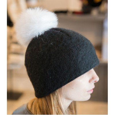 Pompon en  fourrure detachable