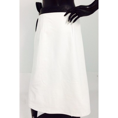 Jupe en cuir blanc