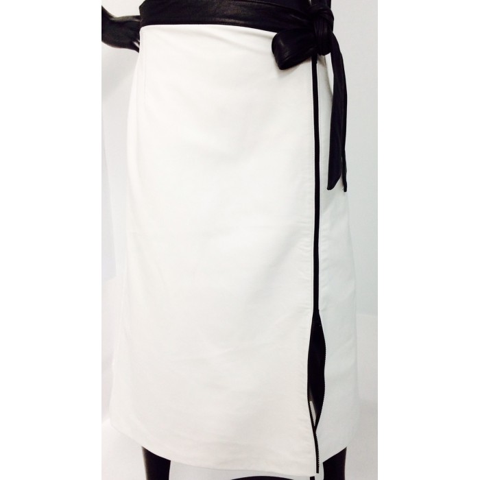 Jupe en cuir blanc Jupe en cuir blanc