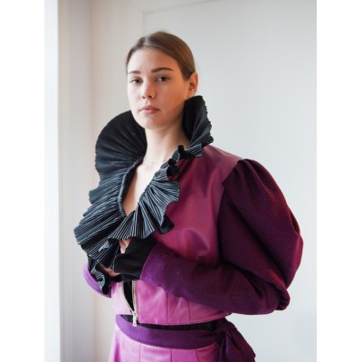 Veston en cuir rose et tissu
