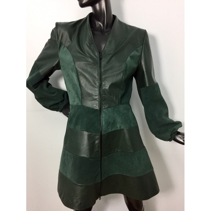 Manteau en cuir et suède vert Manteau en cuir et suède vert
