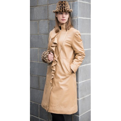 Manteau en cuir beige 