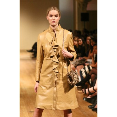 Manteau en cuir beige 