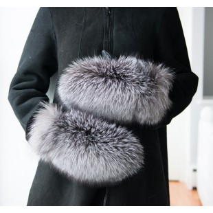 MITAINES en fourrure de renard indigo