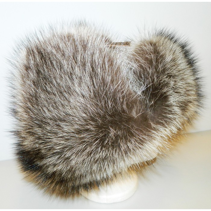 CHAPEAU en fourrure de raton laveur CHAPEAU en fourrure de raton laveur