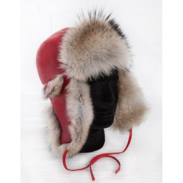 CHAPEAU en fourrure de coyote CHAPEAU en fourrure de coyote